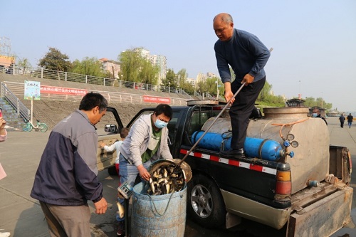 青风稿件配图 2 (2).jpg